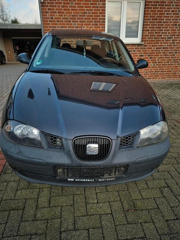 Schwarz Gebraucht 2005 Seat Ibiza Kleinwagen | 600 € (Guter Preis) - Bild 1/4