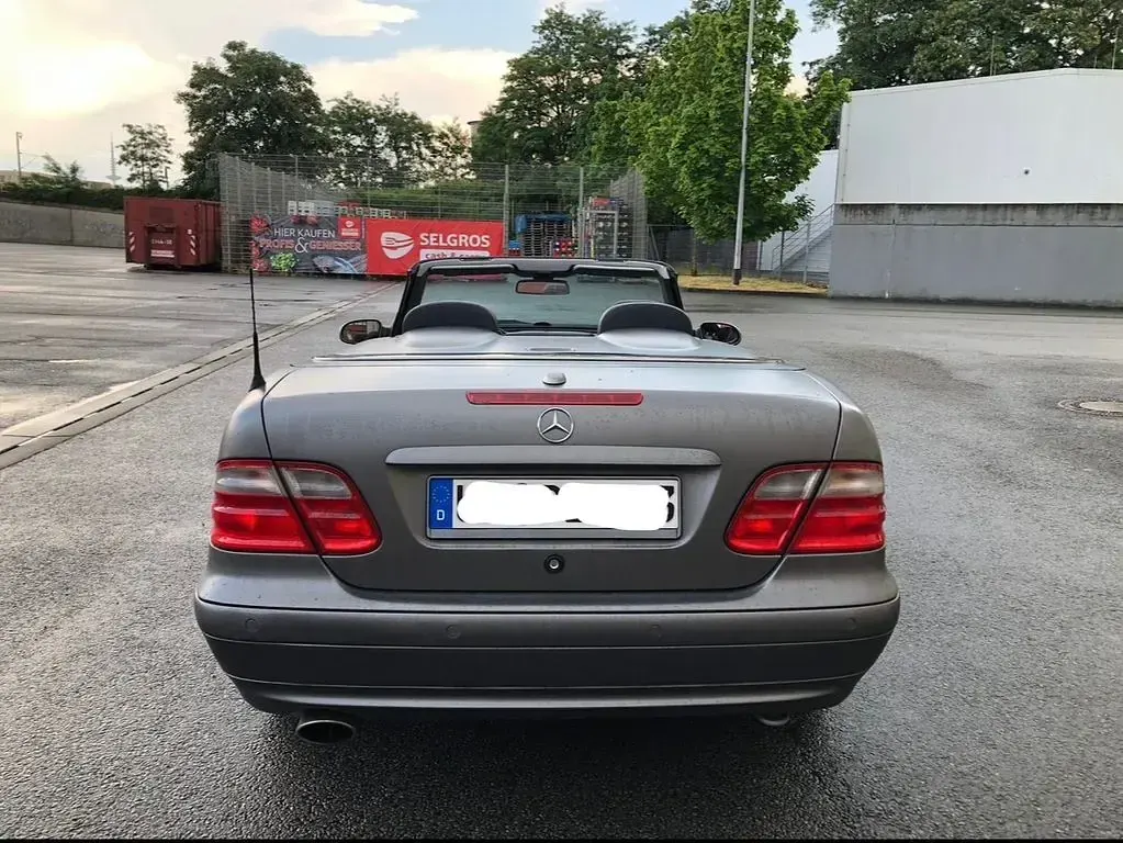 Gebraucht Mercedes CLK430 Avantgarde 279 PS (205 kW) 2001 Grau Cabrio