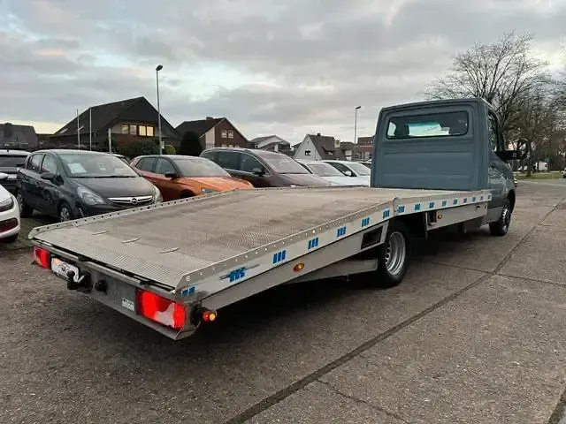 Gebraucht Mercedes Sprinter 2019 Blau Van