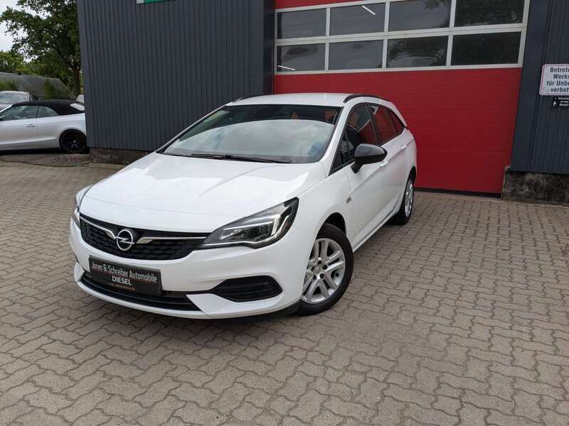 Weiß Gebraucht 2022 Opel Astra Kombi | 10.799 € (Fairer Preis) - Bild 1/3