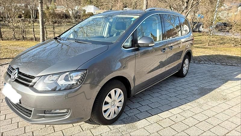 Gebraucht VW Sharan 170 PS (125 kW) 2015 Grau Van / Kleinbus