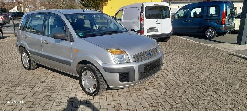 Gebraucht Ford Fusion 80 PS (58 kW) 2007 Silber Kleinwagen