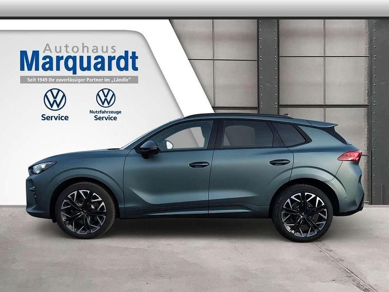 Neu Cupra Terramar VZ2 265 PS (194 kW) 2025 Grau SUV