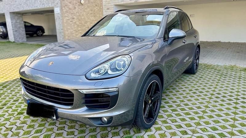Gebraucht Porsche Cayenne S 385 PS (283 kW) 2016 Grau SUV