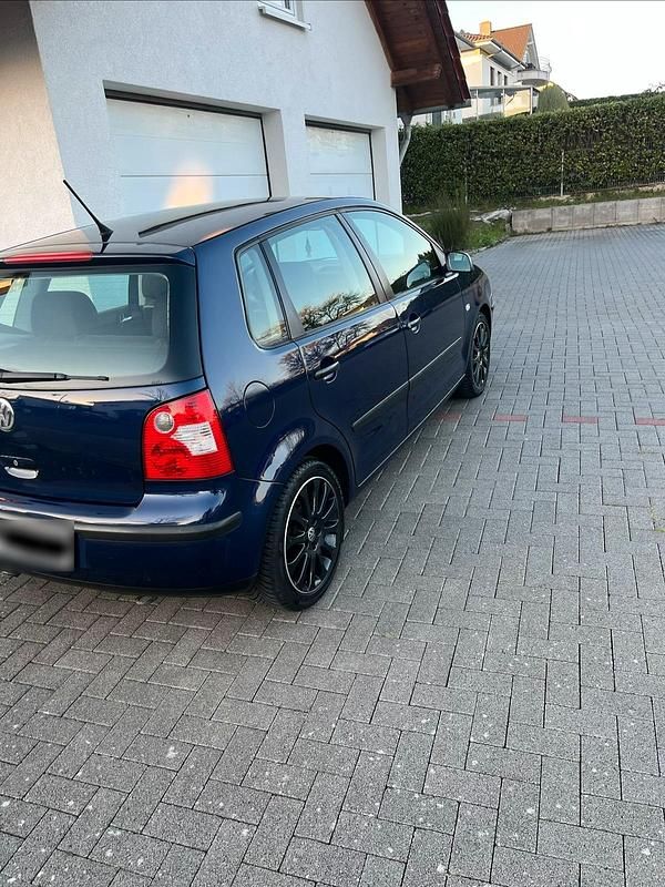 Gebraucht VW Polo 54 PS (39 kW) 2003 Blau Kleinwagen