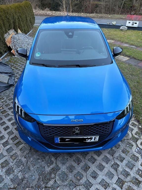 Gebraucht Peugeot e-208 GT 100 kW (136 PS) 2022 Blau Kleinwagen