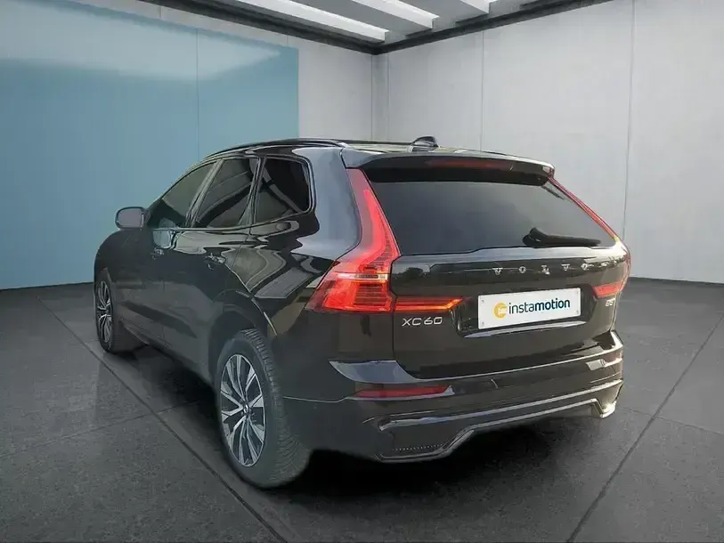 Gebraucht Volvo XC60 Plus 250 PS (183 kW) 2025 Schwarz SUV