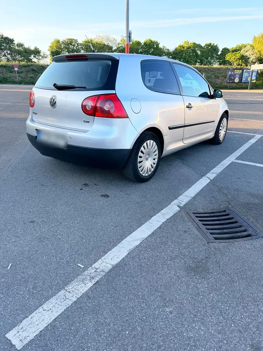 Gebraucht VW Golf 105 PS (77 kW) 2007 Grau Coupé