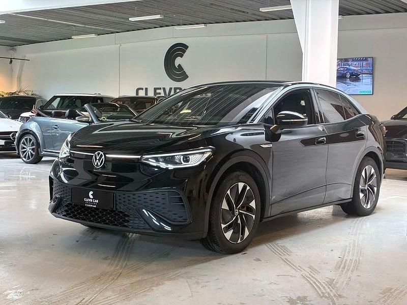 Second-hand VW ID.5 Pro Performance 150 kW (204 CP) 2022 Negru SUV