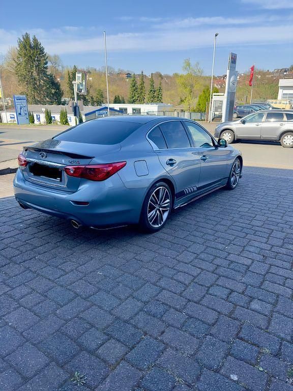 Silber Gebraucht 2014 Infiniti Q50 Sport Tech Limousine | 10.000 € (Superpreis) - Bild 1/4