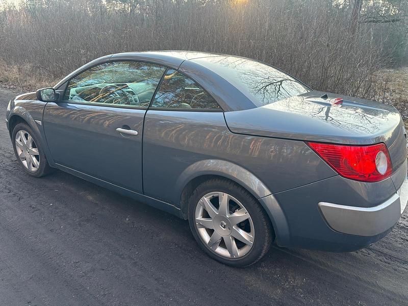 Gebraucht Renault Mégane Cabriolet 105 PS (77 kW) 2007 Grau Cabrio