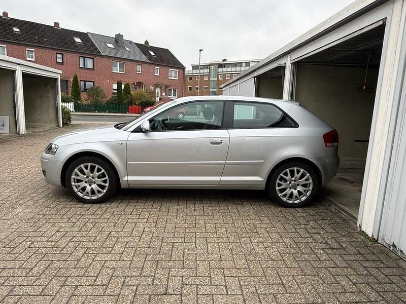 Gebraucht Audi A3 Attraction 160 PS (117 kW) 2007 Silber Kleinwagen