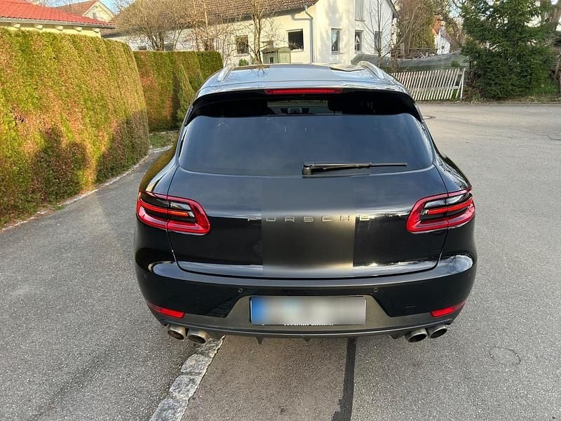 Gebraucht Porsche Macan S 258 PS (189 kW) 2015 Schwarz SUV