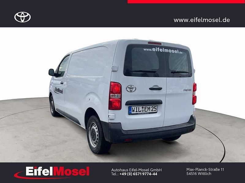 Gebraucht Toyota Proace 144 PS (105 kW) 2025 Weiß Van / Kleinbus