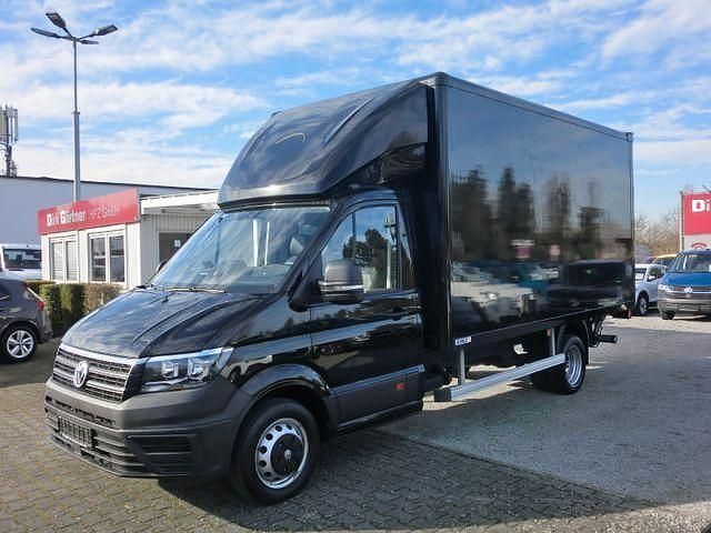 Schwarz Gebraucht 2021 VW Crafter Van | 37.900 € - Bild 1/4
