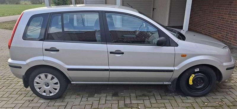 Gebraucht Ford Fusion 80 PS (58 kW) 2005 Kleinwagen