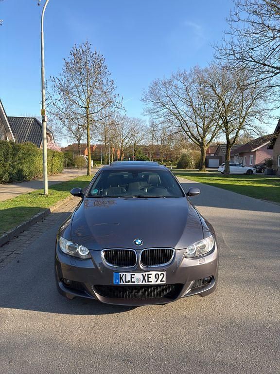 Gebraucht BMW 330 Performance 272 PS (200 kW) 2007 Grau Coupé