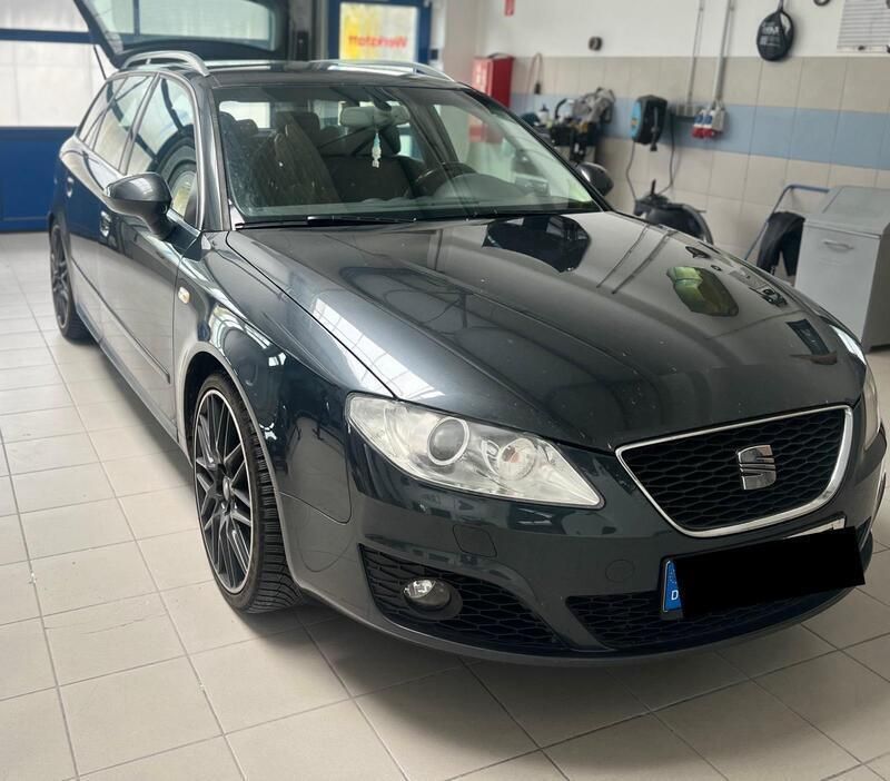Andere außenfarben Gebraucht 2011 Seat Exeo Kombi | 6.600 € (Teuer) - Bild 1/4