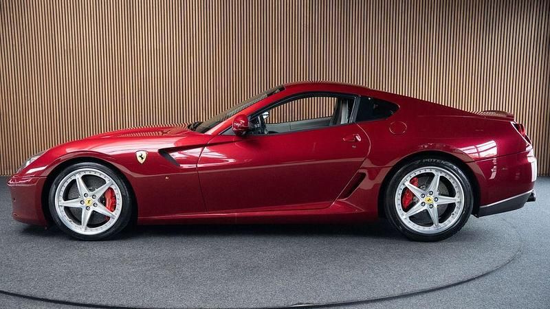 Second-hand Ferrari 599 620 CP (456 kW) 2008 Roșu Coupe