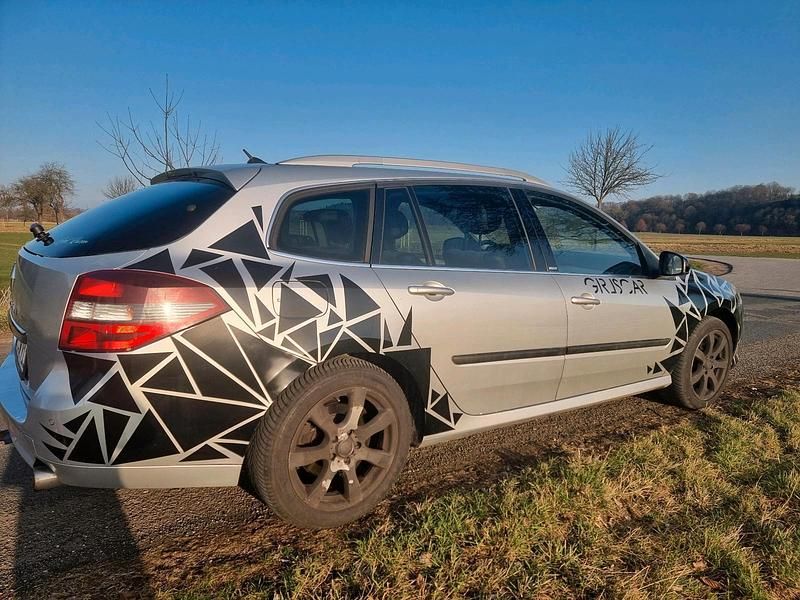 Gebraucht Renault Laguna III 150 PS (110 kW) 2010 Silber Kombi