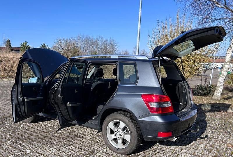 Gebraucht Mercedes GLK220 170 PS (125 kW) 2011 Grau SUV