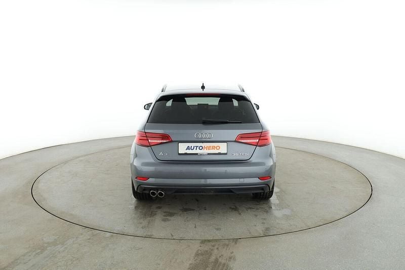 Second-hand Audi A3 Sport 150 CP (110 kW) 2019 Gri Berlinǎ