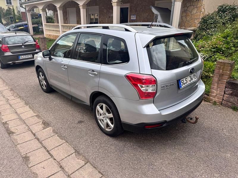 Second-hand Subaru Forester 147 CP (108 kW) 2014 Argintiu SUV