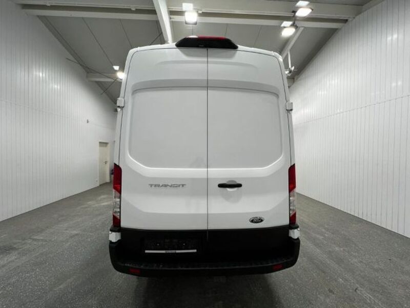 Gebraucht Ford Transit 185 PS (136 kW) 2020 Weiß Van