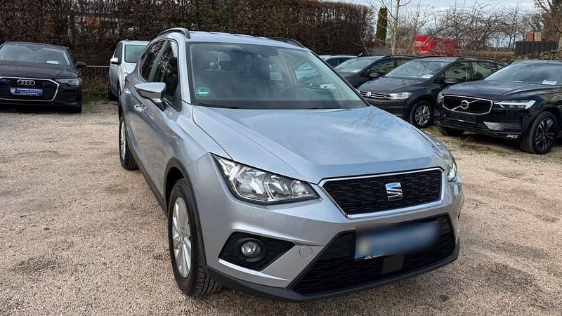 Silber Gebraucht 2021 Seat Arona SUV | 15.450 € (Guter Preis) - Bild 1/4