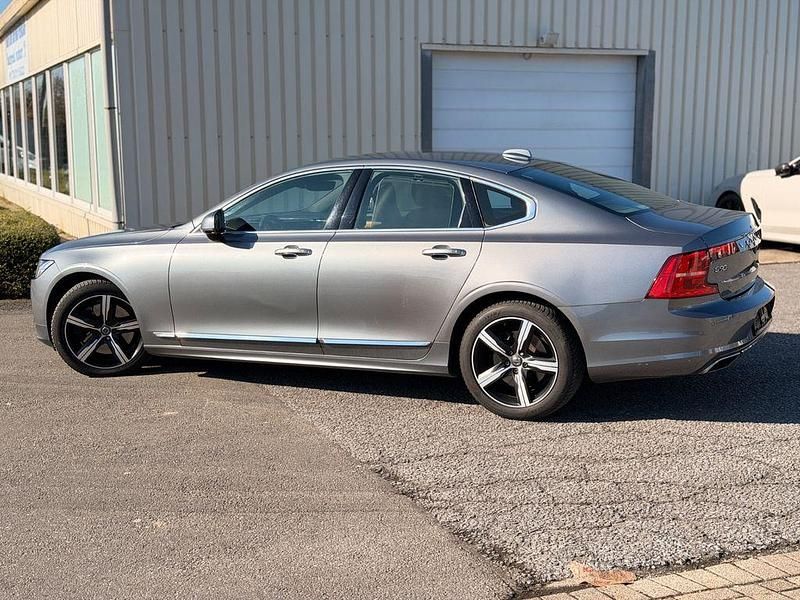 Gebraucht Volvo S90 Inscription 235 PS (172 kW) 2019 Grau Limousine