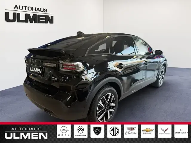 Nowe Citroën C4 131 KM (96 kW) 2025 Czarny SUV