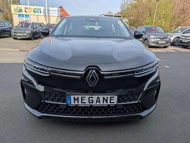 Usado Renault Megane E-Tech Equilibre 96 kW (131 CV) 2022 Negro Berlina