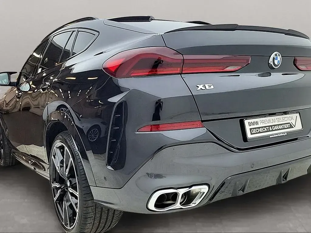 Gebraucht BMW X6 M Sport 530 PS (389 kW) 2025 Schwarz SUV
