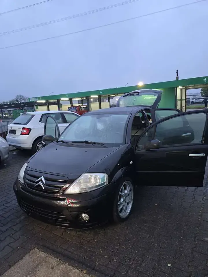 Gebraucht Citroën C3 Comfort 109 PS (80 kW) 2007 Limousine