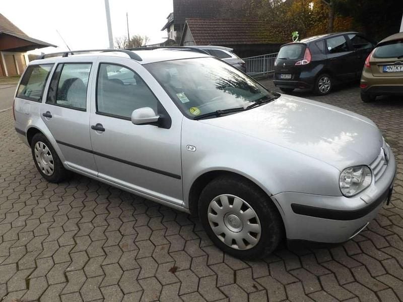 Reflexsilber metallic Gebraucht 2004 VW Golf IV Ocean Kombi | 1.450 € (Superpreis) - Bild 1/4