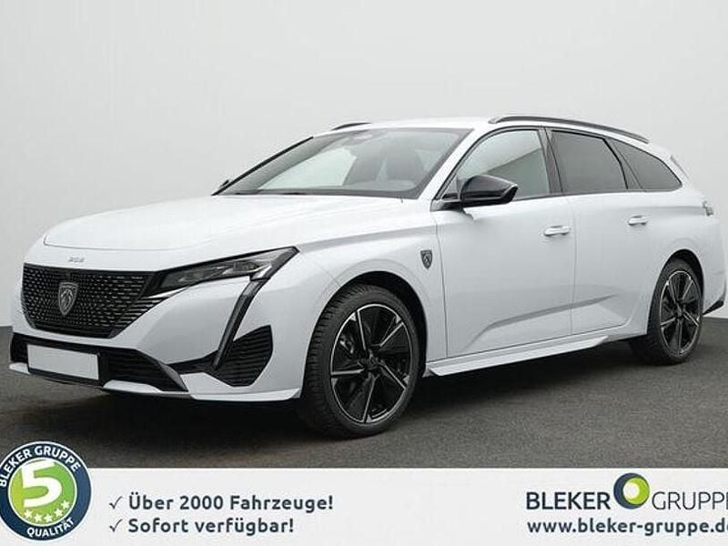 Gebraucht Peugeot e-308 GT 114 kW (156 PS) 2025 Okenitweiß Kleinwagen