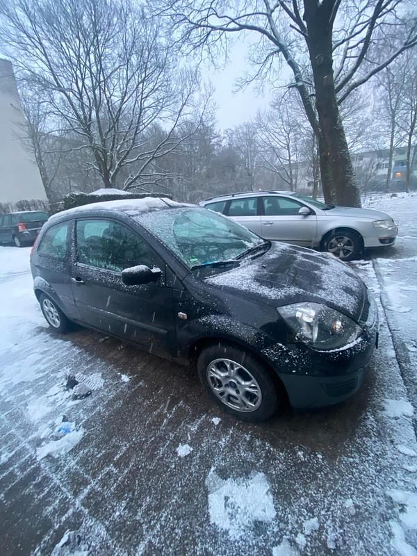 Gebraucht Ford Fiesta 80 PS (58 kW) 2005 Schwarz Kleinwagen
