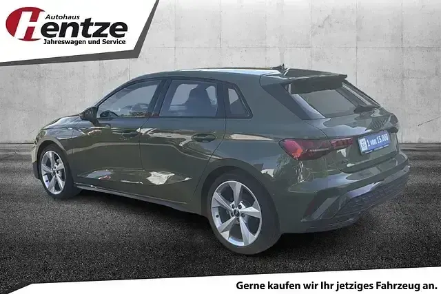 Gebraucht Audi A3 S-Line 150 PS (110 kW) 2025 Grün Limousine