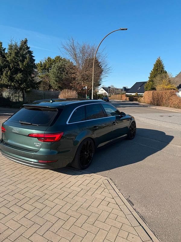 Gebraucht Audi A4 272 PS (200 kW) 2016 Grün Kombi