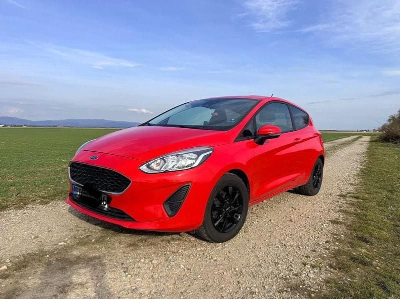 Gebraucht Ford Fiesta Trend 71 PS (52 kW) 2018 Rot Kleinwagen