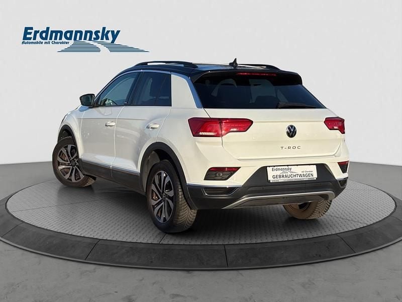 Weiß Gebraucht 2021 VW T-Roc Active SUV | 18.480 € (Fairer Preis) - Bild 1/3