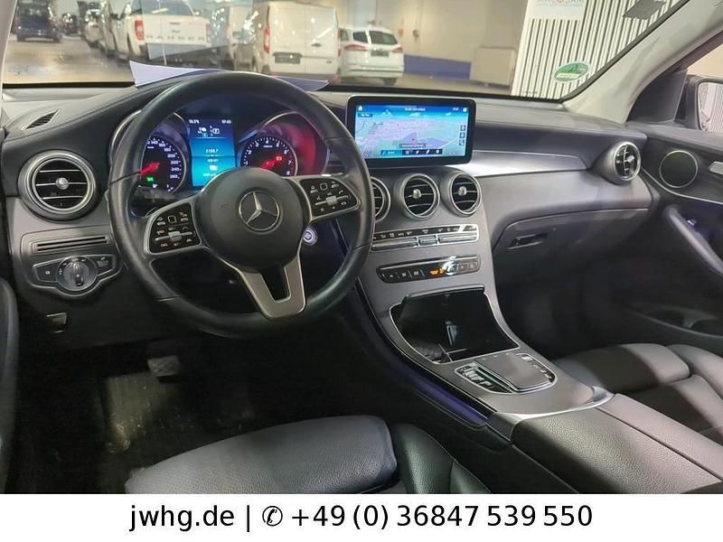 Gebraucht Mercedes GLC300e 320 PS (235 kW) 2020 Schwarz SUV