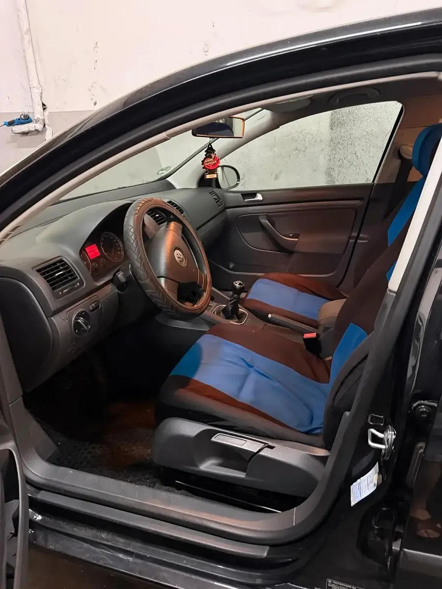 Gebraucht VW Golf V 80 PS (58 kW) 2005 Schwarz Kleinwagen