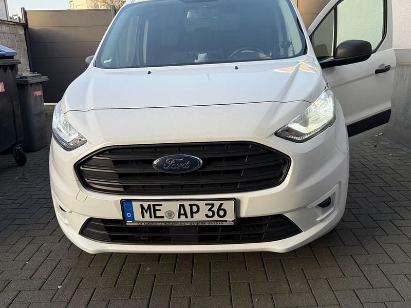 Gebraucht Ford Transit Connect 101 PS (74 kW) 2020 Weiß Van / Kleinbus
