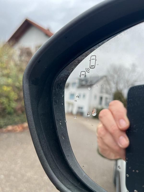 Gebraucht Dacia Jogger Comfort 101 PS (74 kW) 2022 Weiß Van / Kleinbus