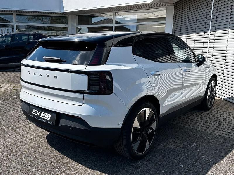 Gebraucht Volvo EX30 Ultra 314 kW (428 PS) 2025 Weiß SUV