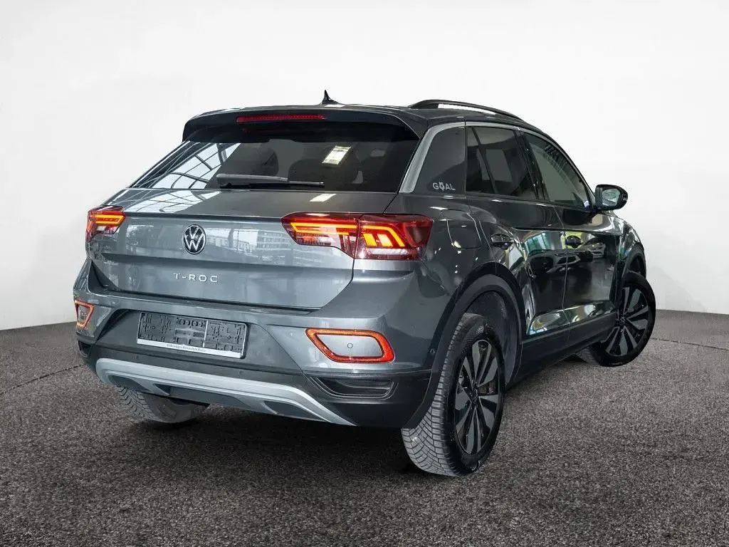 Gebraucht VW T-Roc Goal 150 PS (110 kW) 2025 Indiumgrau metallic SUV