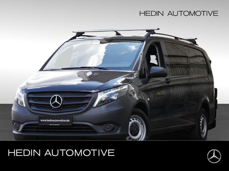 Grau Gebraucht 2022 Mercedes Vito Van / Kleinbus | 30.333 € (Guter Preis) - Bild 1/4