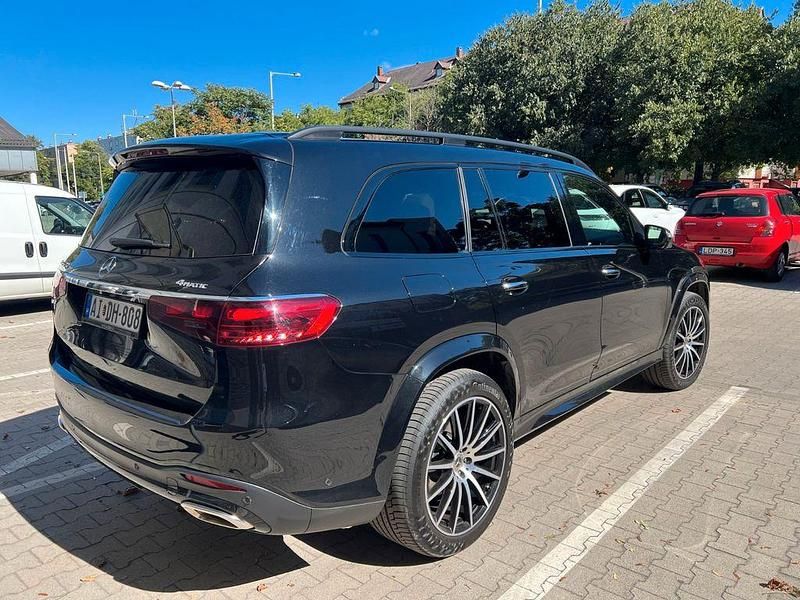 Gebraucht Mercedes GLS580 517 PS (380 kW) 2024 Schwarz SUV