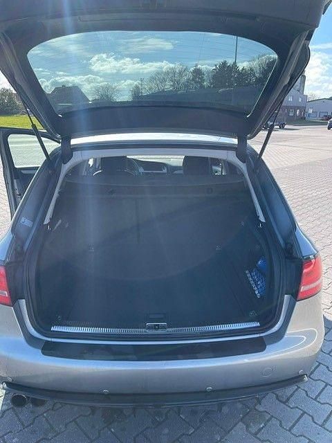 Gebraucht Audi A4 Ambiente 160 PS (117 kW) 2009 Silber Kombi